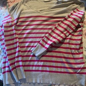 Dressbarn Striped V-Neck Long Sleeve Sweater in Light Gray and Pink Size 3 X